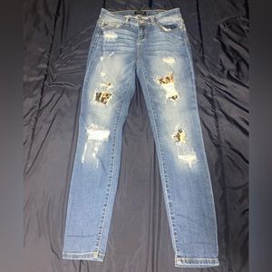 Judy Blue Skinny Jean Capri w cheetah holes, 5/27